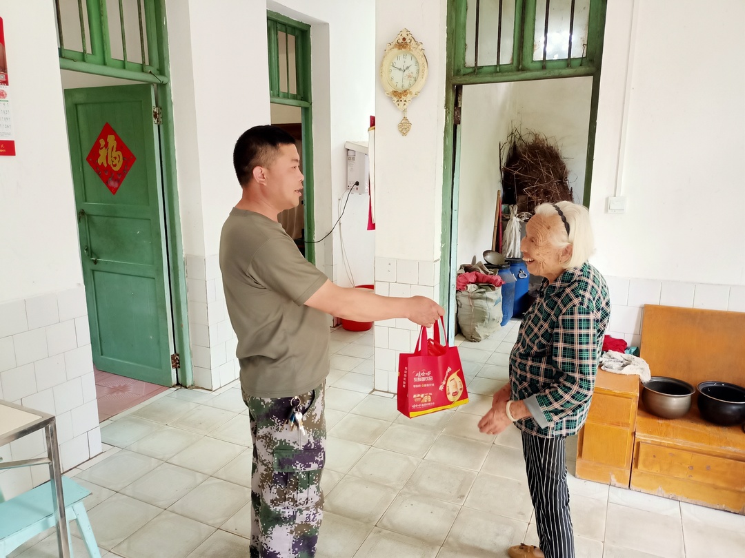 汝城马桥镇：情浓端午 粽香传情 问计于民