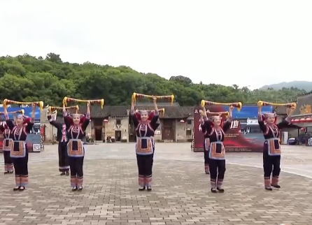 情牵红土地 | 湘赣红中国红 动人歌舞献给党