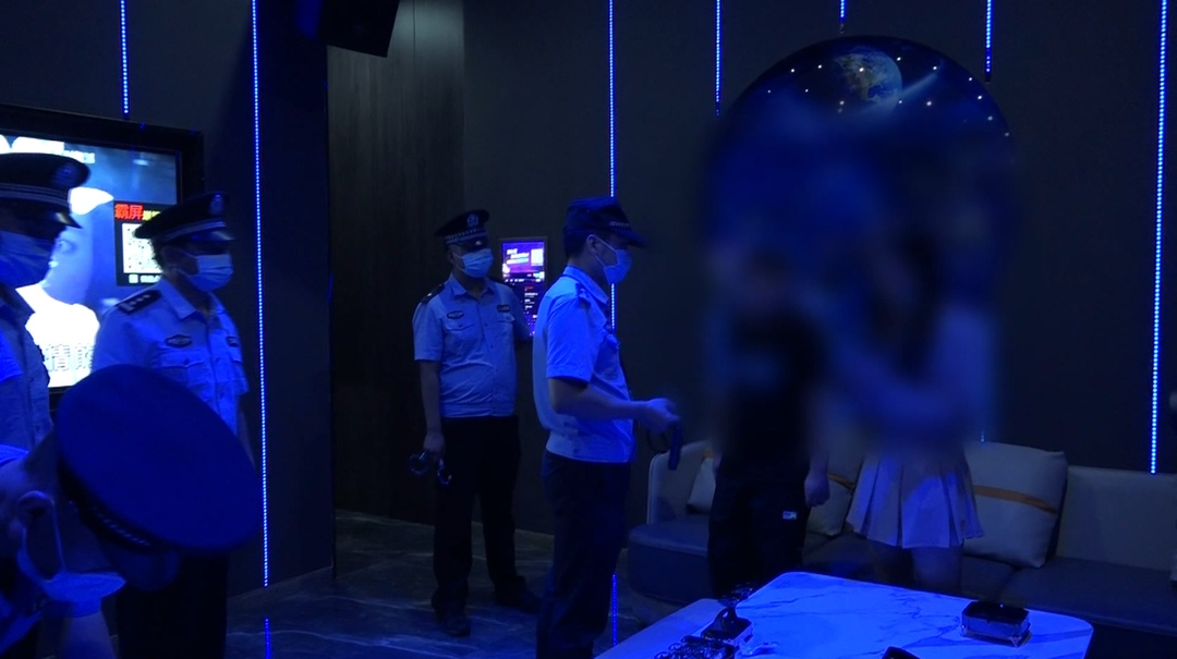 汝城公安集中警力开展涉黄涉毒专项清查行动