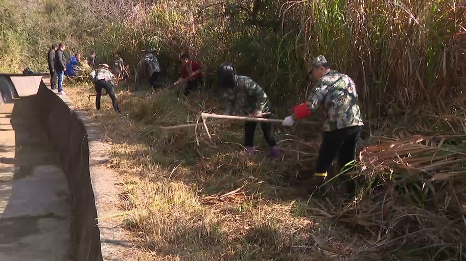 【解放思想拼命干 干出汝城“十大变化”】 左右干渠畅通  万亩耕地有盼