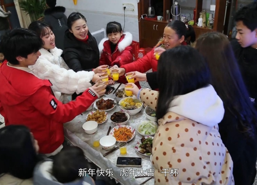 【新春走基层 欢喜过大年】龙腾虎跃 欢喜过年｜沙洲团圆饭