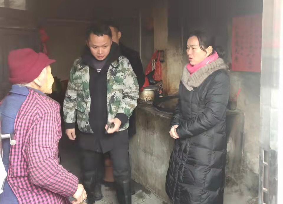 县工商联：不忘初心 组织抗冰救灾行动