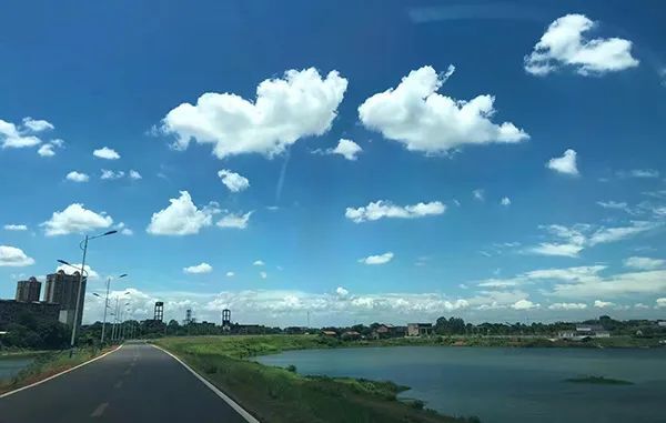 未来两天湖南晴热高温天气持续 湘南局地有阵雨