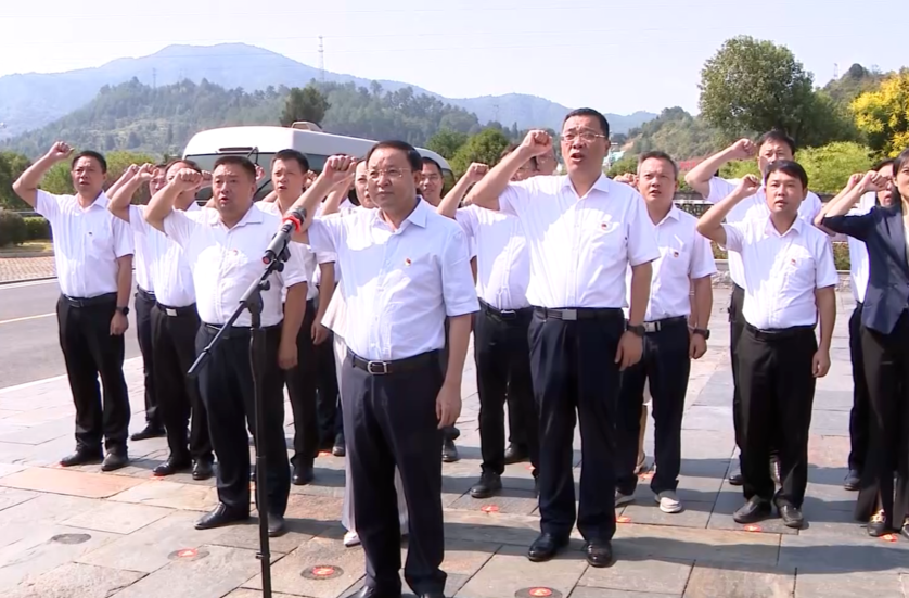 【喜迎二十大 奋进新征程】黄四平专题调度乡村振兴、“一网治理”、安全稳定等工作