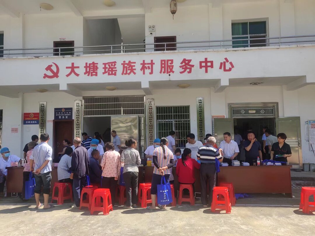 汝城县工商联：爱心义诊走进乡村 健康服务温暖人心