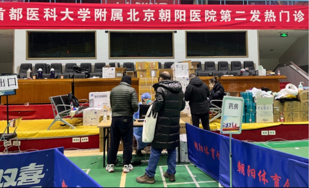 洗澡会导致新冠症状加重？专家提醒️→