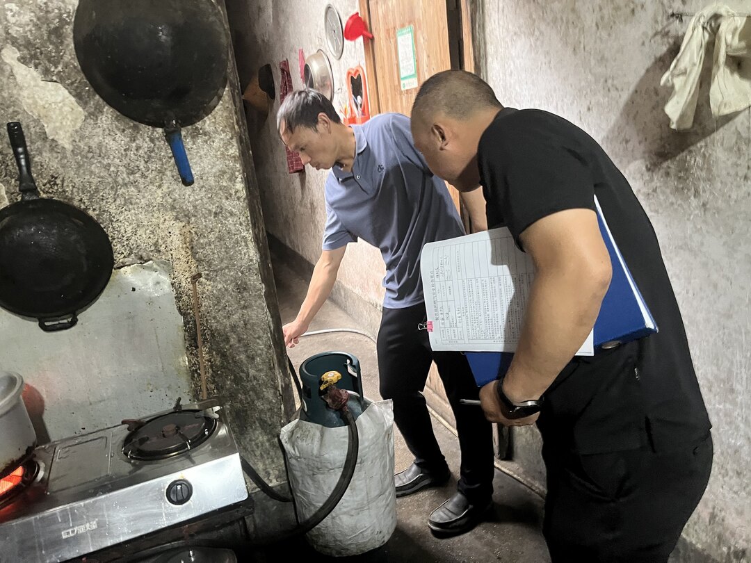汝城暖水镇多举措拧紧燃气“安全阀”