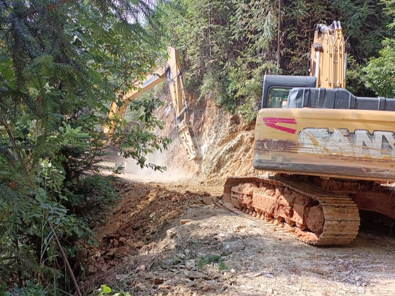 汝城县西边山村产业公路开工