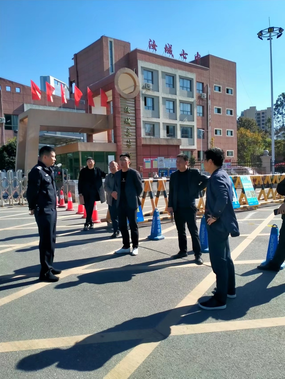 汝城：多策缓解交通拥堵  不断净化交通环境
