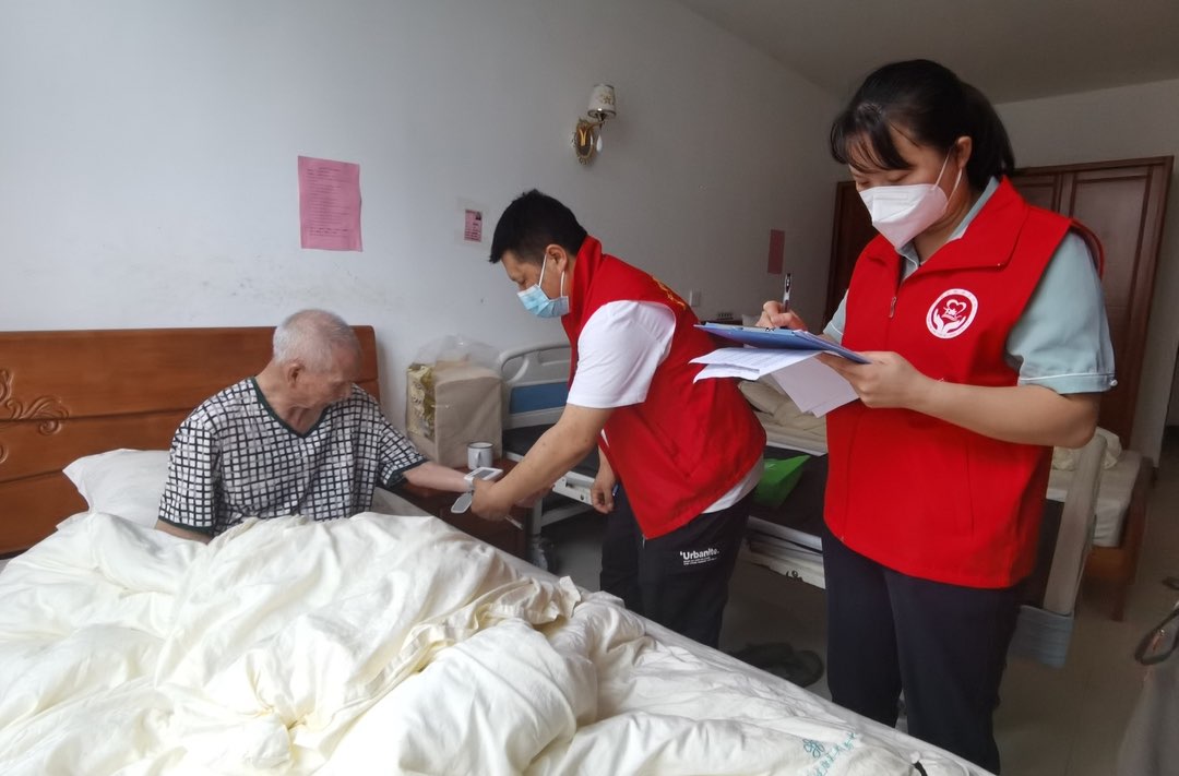汝城县社会心理服务中心“呵护老年人心灵”