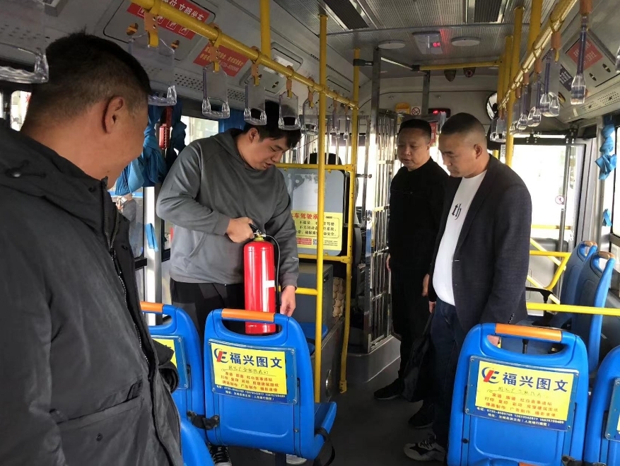 汝城：春运拉开帷幕，全力保障交通畅通有序