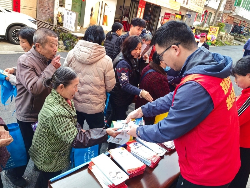 马桥镇积极开展毒宣传活动