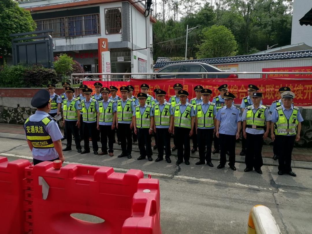 汝城县：强化毗邻联勤联治 提升交通执法实效