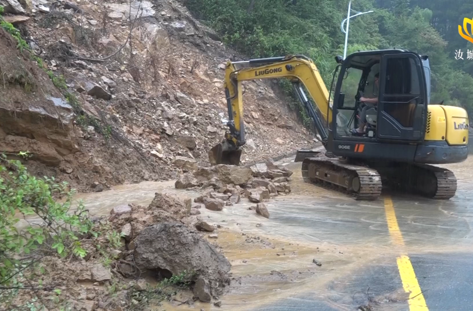防御“格美”｜南洞乡1000余名群众安全转移