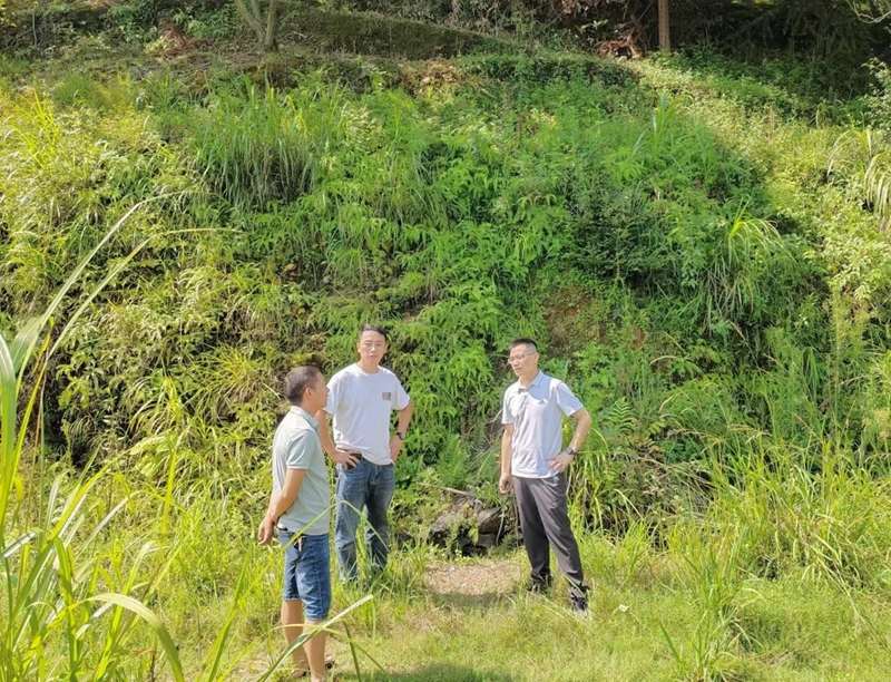 汝城：强化公路隐患排查 筑牢交通安全防线