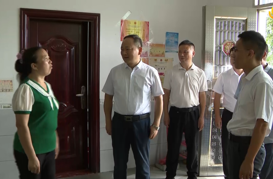 马文才到文明瑶族乡走访脱贫群众