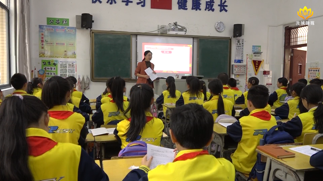 县思源实验学校：筑心筑梦 喜迎国庆
