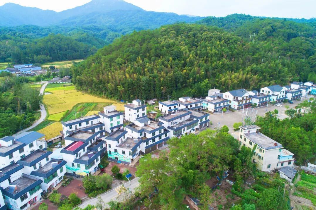 【党建引领 一村一特】汝城县三江口瑶族村：党建引领  奏响乡村振兴新乐章