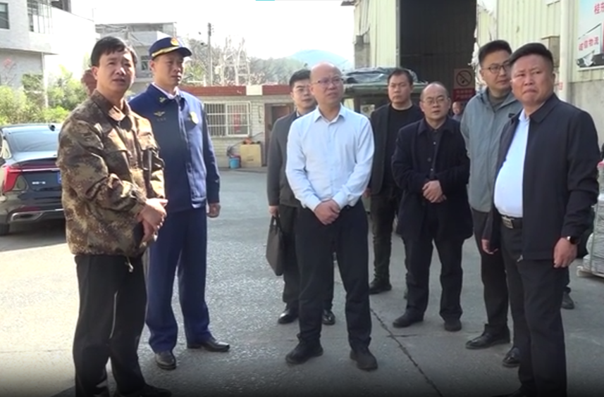 文建军带队开展安全生产及防汛备汛工作检查