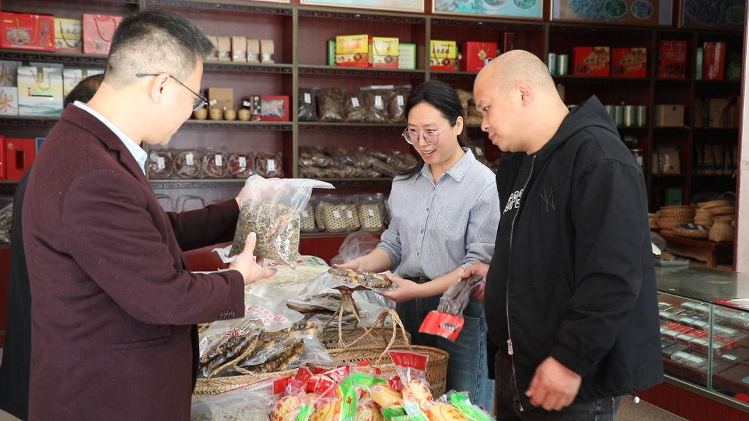 汝城：发展农村经济 让大学生扎根基层沃土