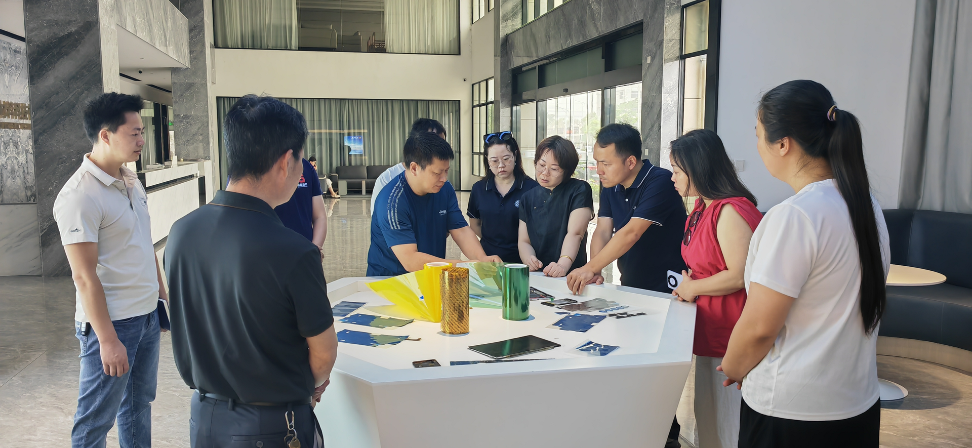 中南大学专家团 “把脉问诊” 汝城经开区  精准破解企业技术难题