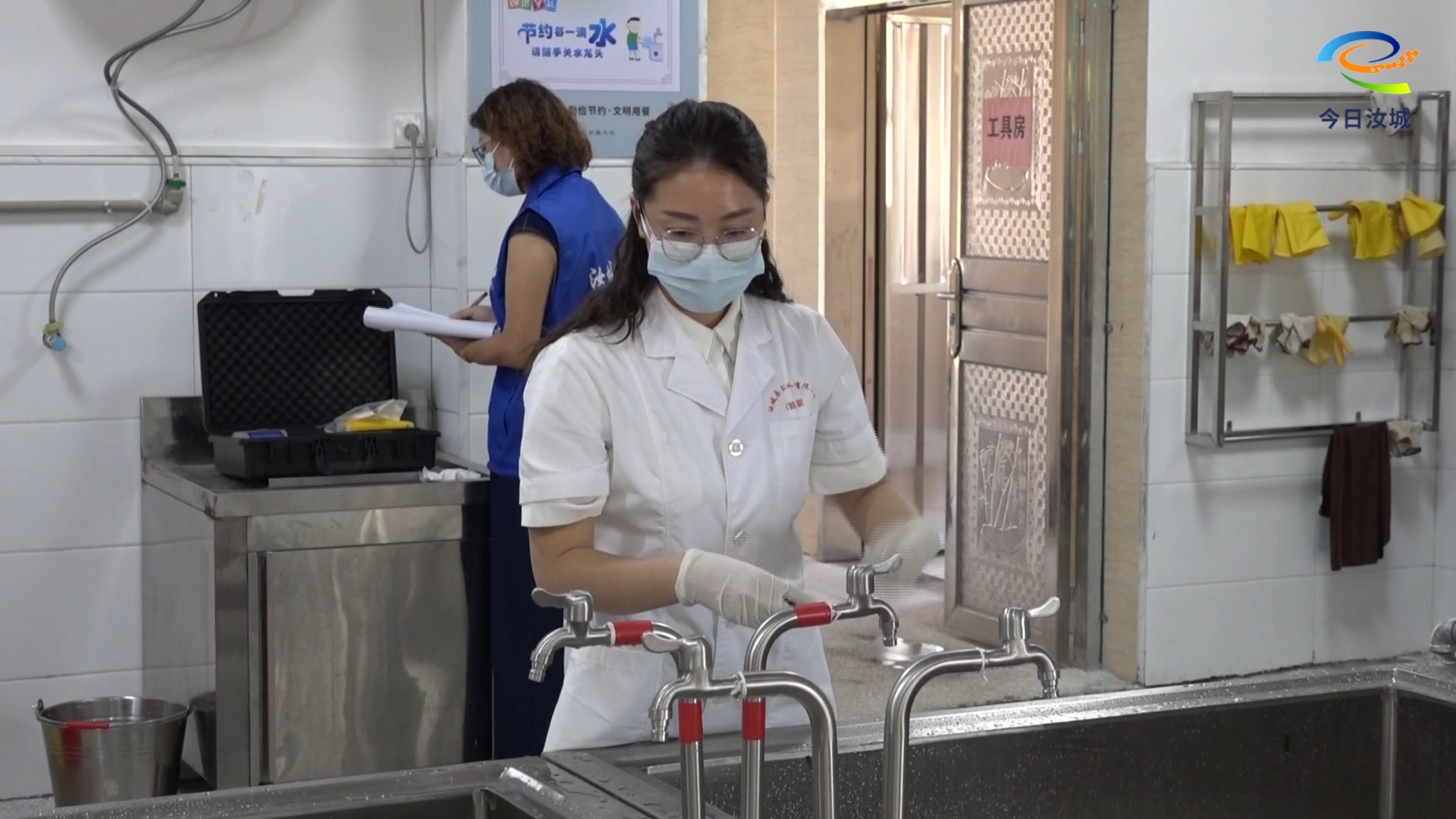 汝城：组织“水保姆”服务队进校园 保障师生用水安全