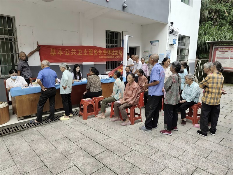 延寿瑶族乡卫生院上门体检暖民心 贴心服务守护群众健康