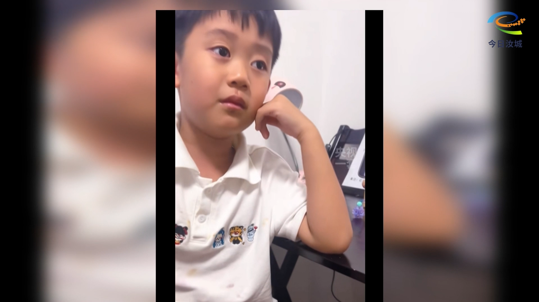 【持续擦亮沙洲新时代红色地标】泪光中读懂“半条被子”   少年“开学第一课”的真情讲述引发温暖回响
