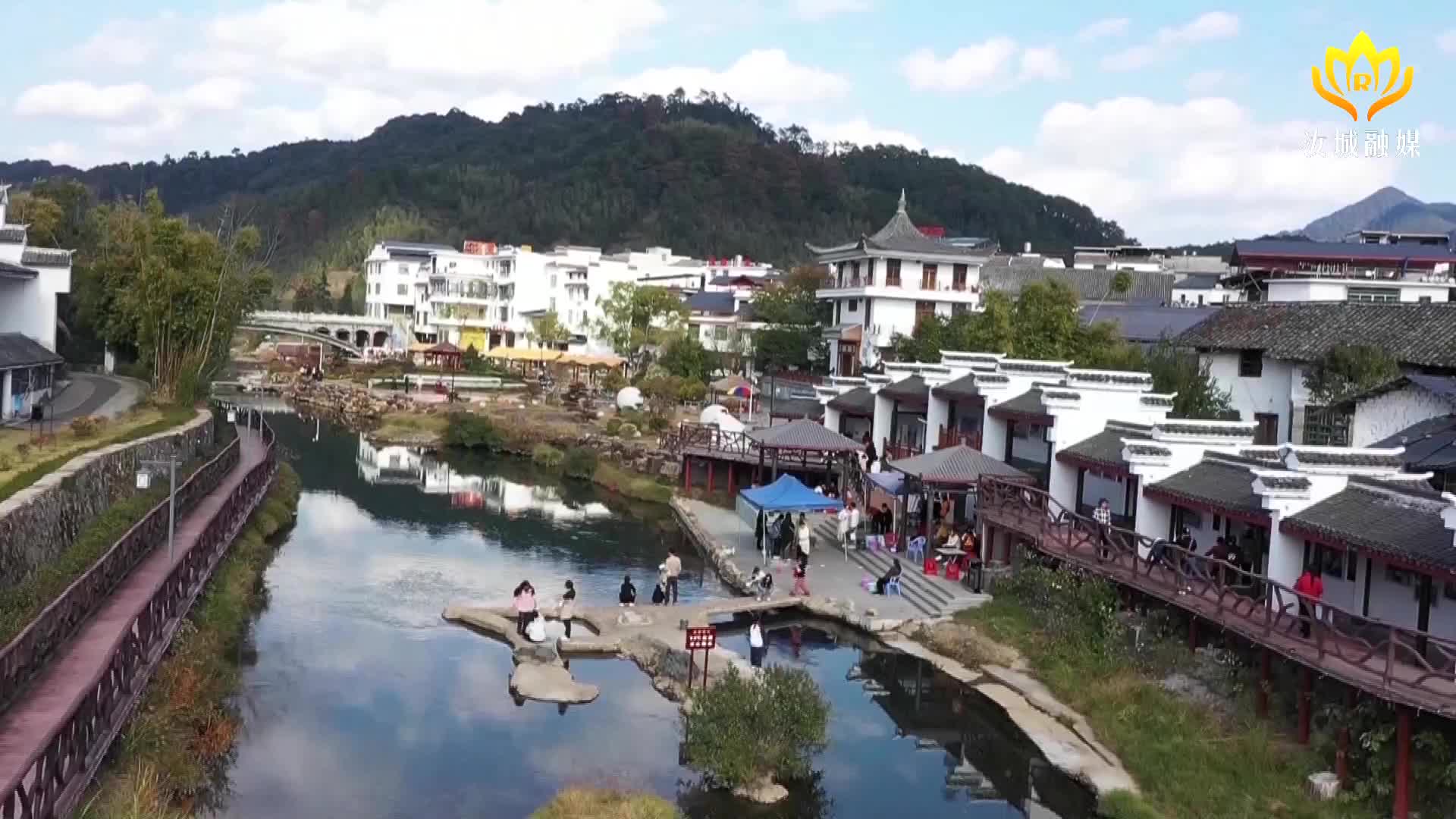 元旦假期 我县迎来冬季旅游小高峰