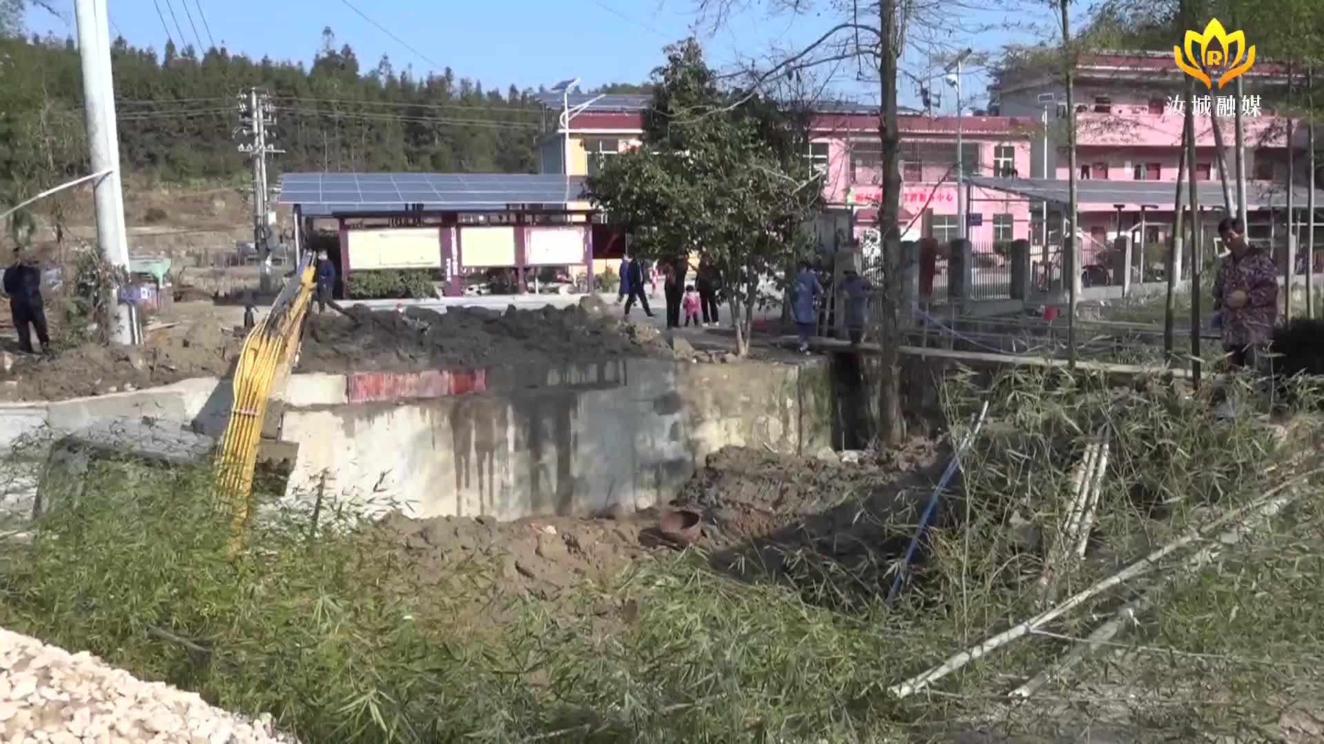 走基层 找问题 想办法 促发展丨危桥重建 架起乡亲“连心桥”