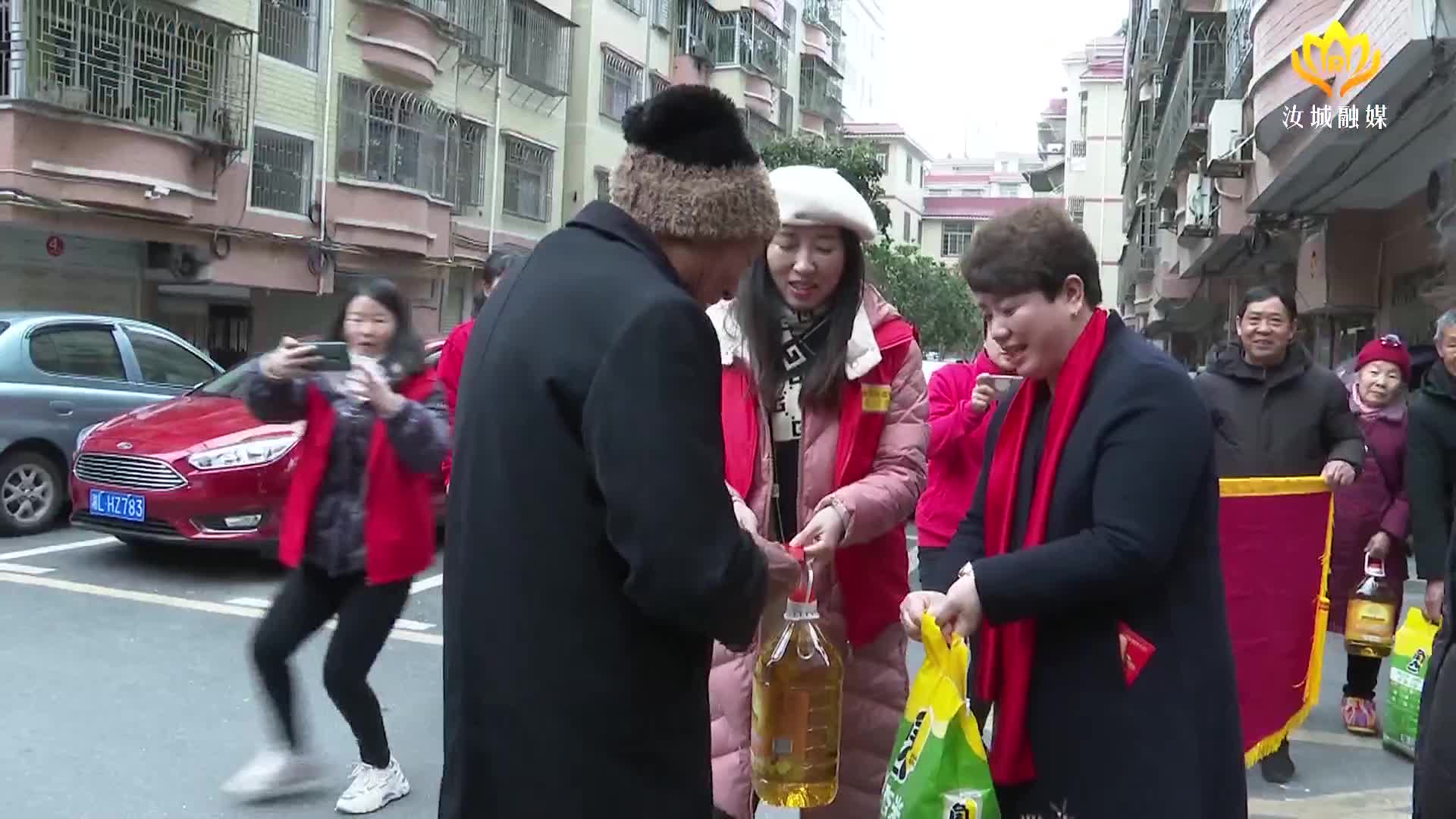 情系困难群众  走访温暖人心