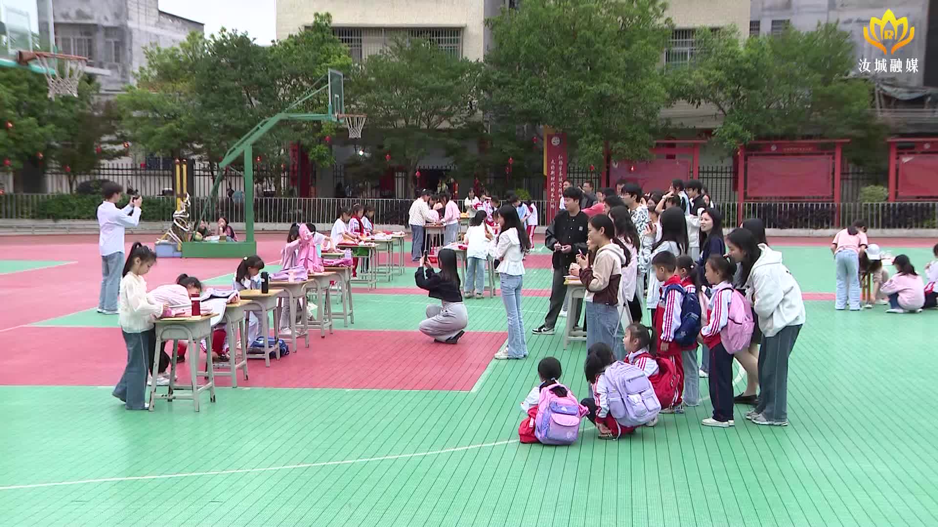 县第二完小学：劳动小能手 校园赛技能