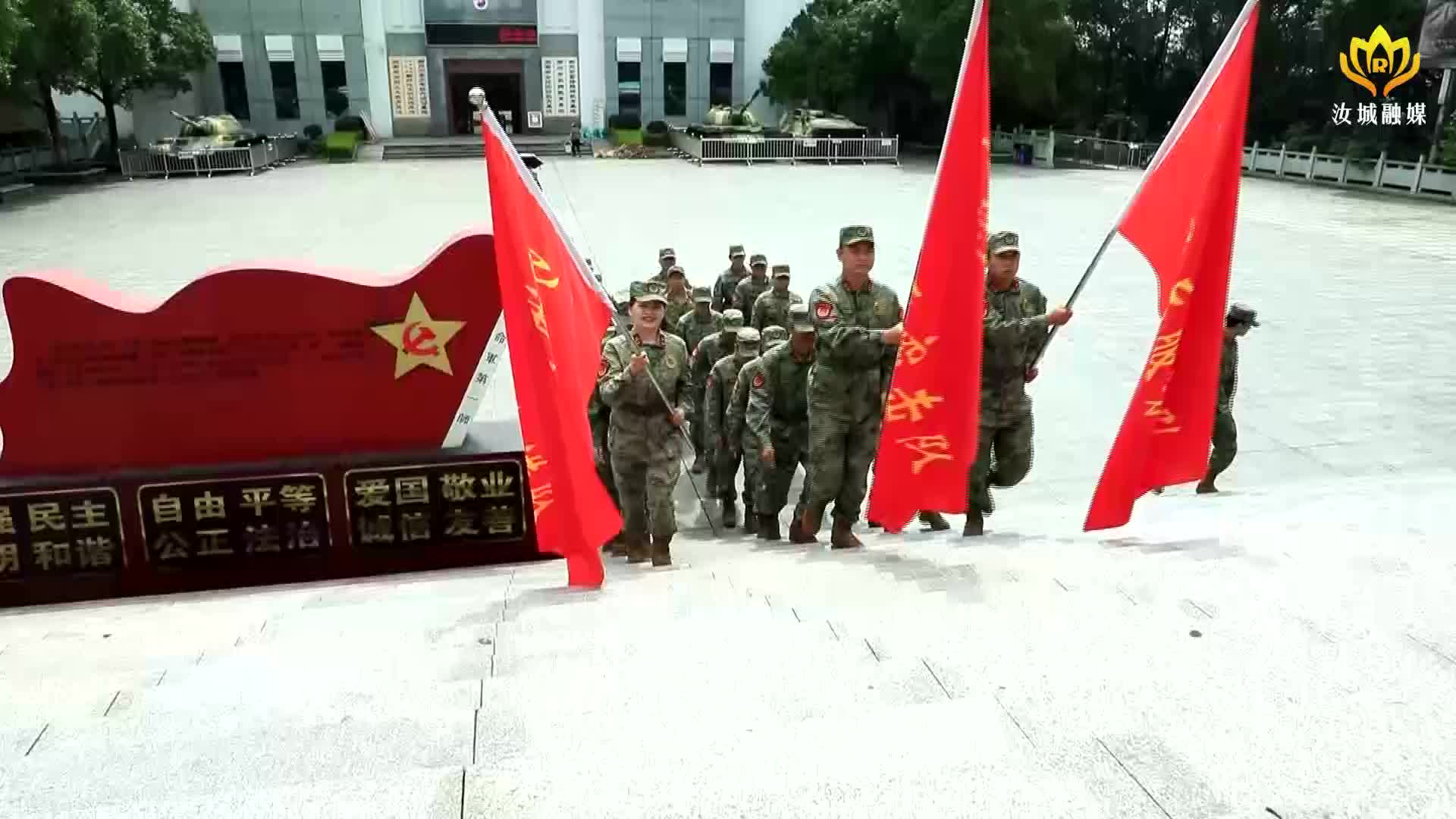 县人武部组织沙洲民兵开展庆“七一”活动