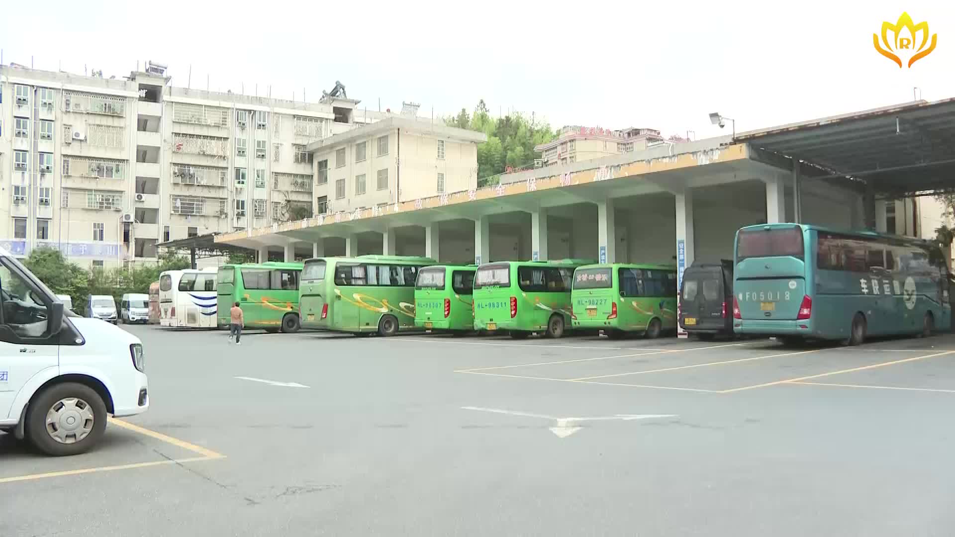 汝城交警开展“国庆节”前交通安全大检查