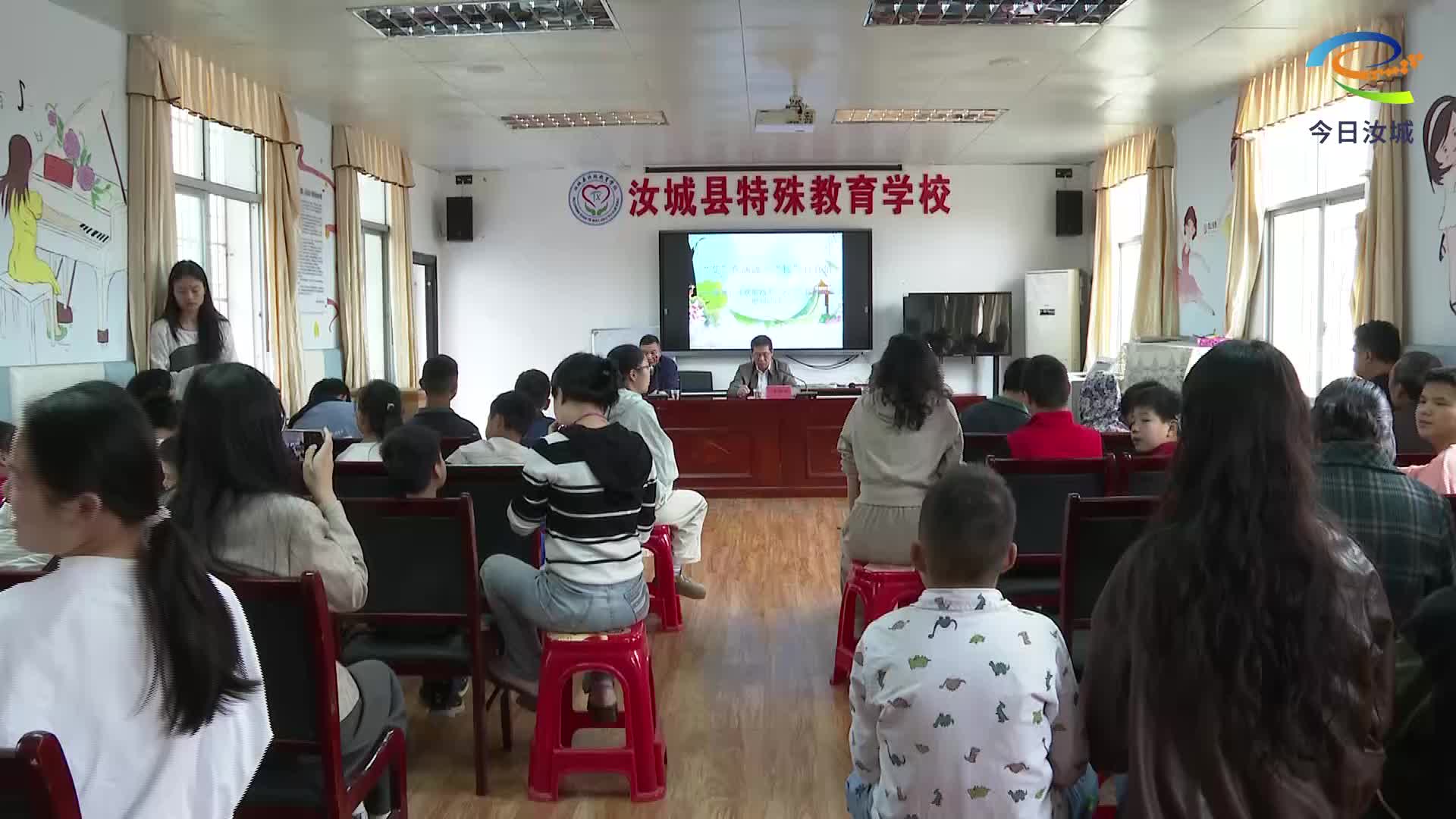 关爱残疾儿童 传递暖心关怀