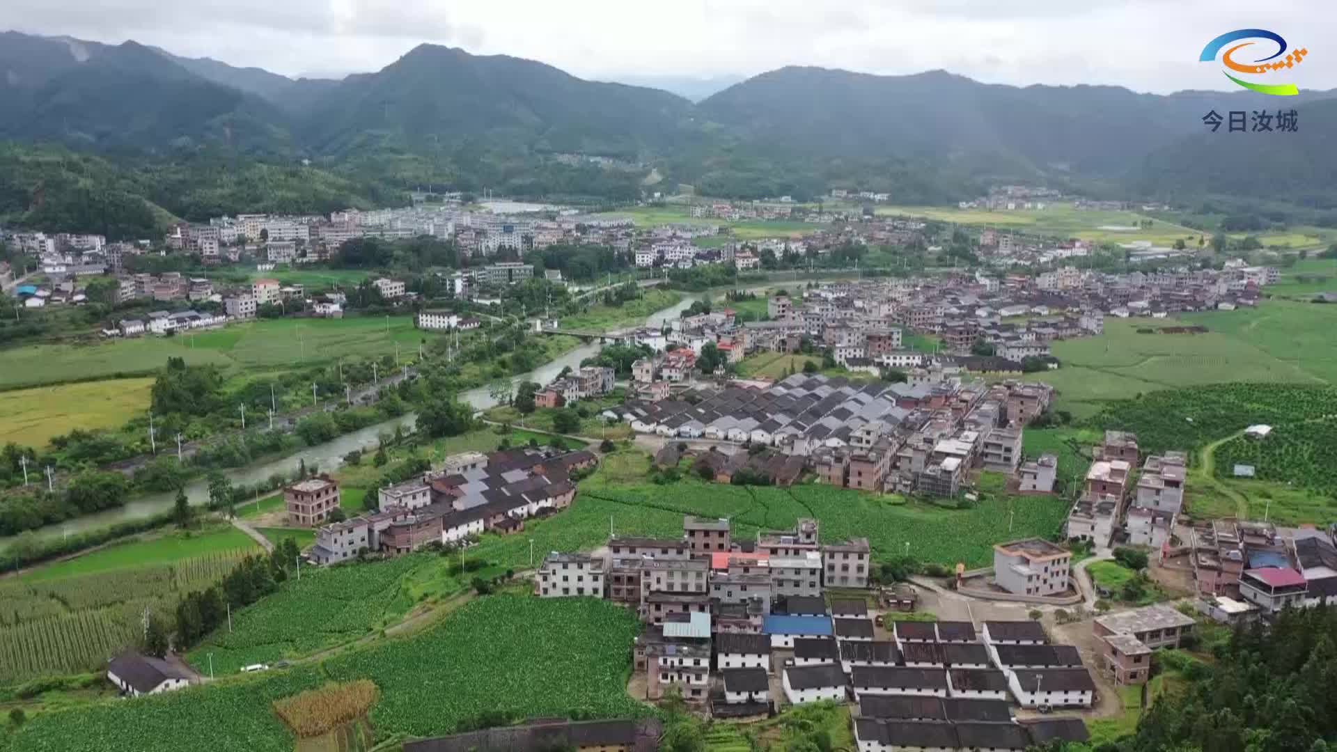 快递进村到家 农特产品出山无忧