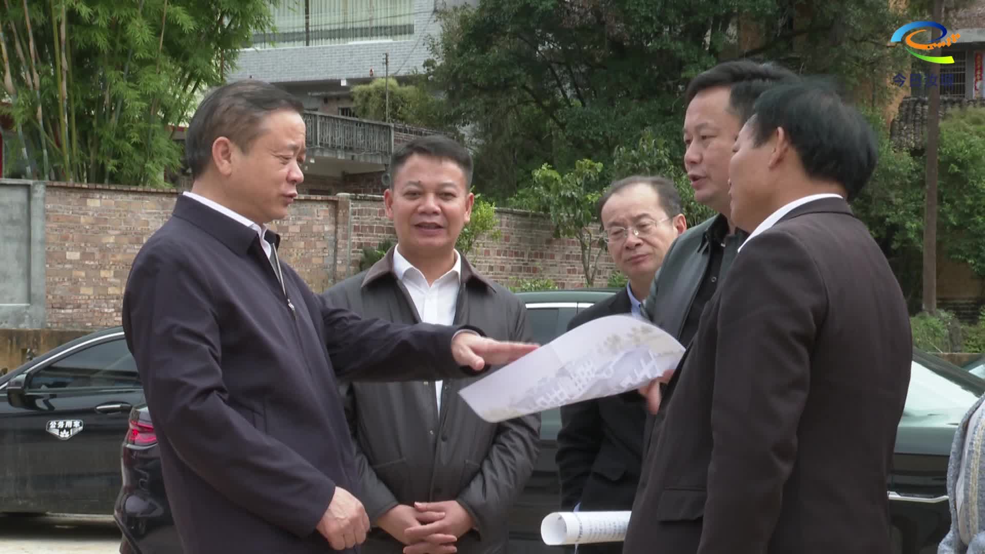 龙齐阳来汝调研驻村帮扶、校园食品安全等工作