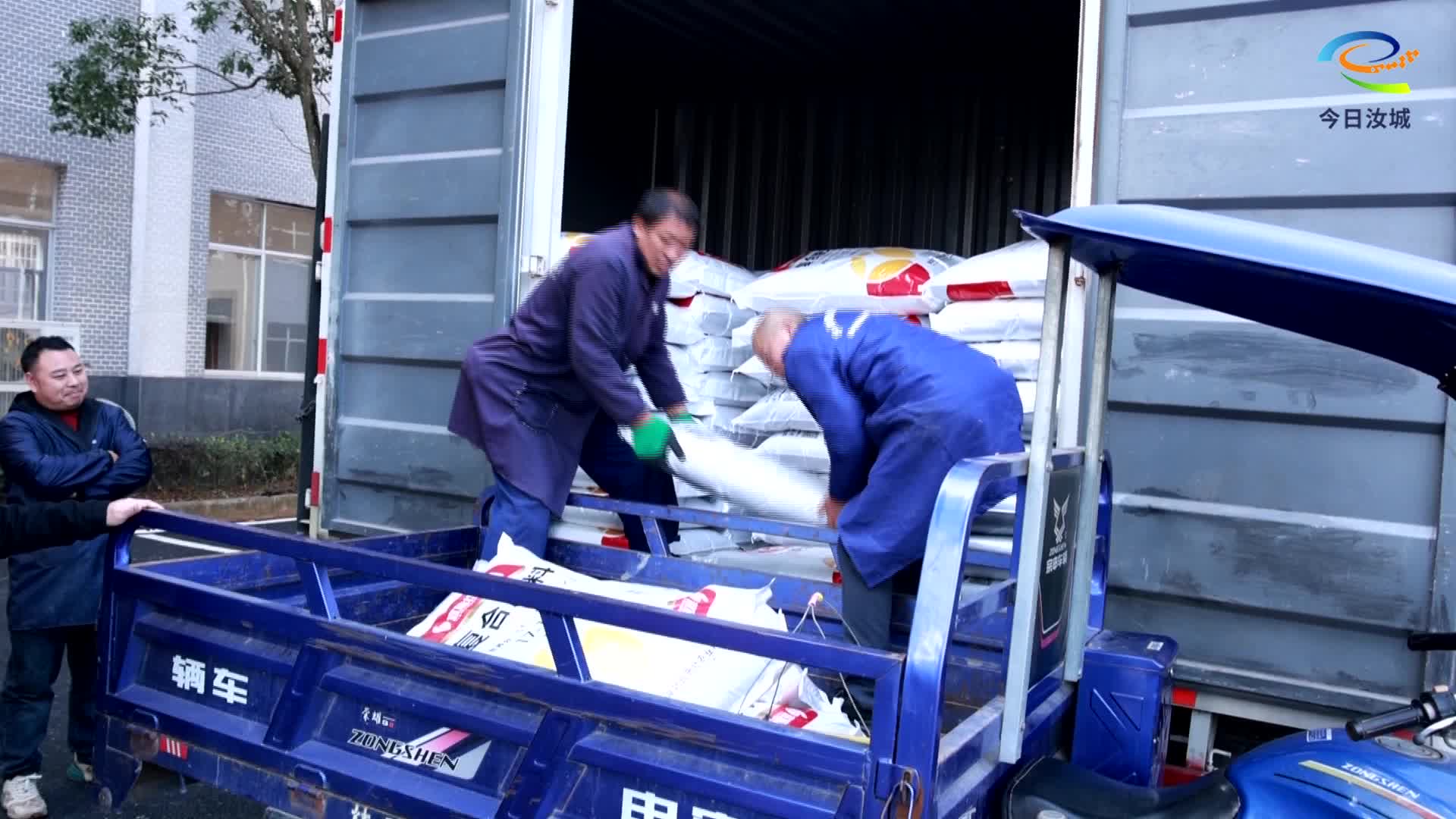 物化补贴送上门 农技服务护春耕