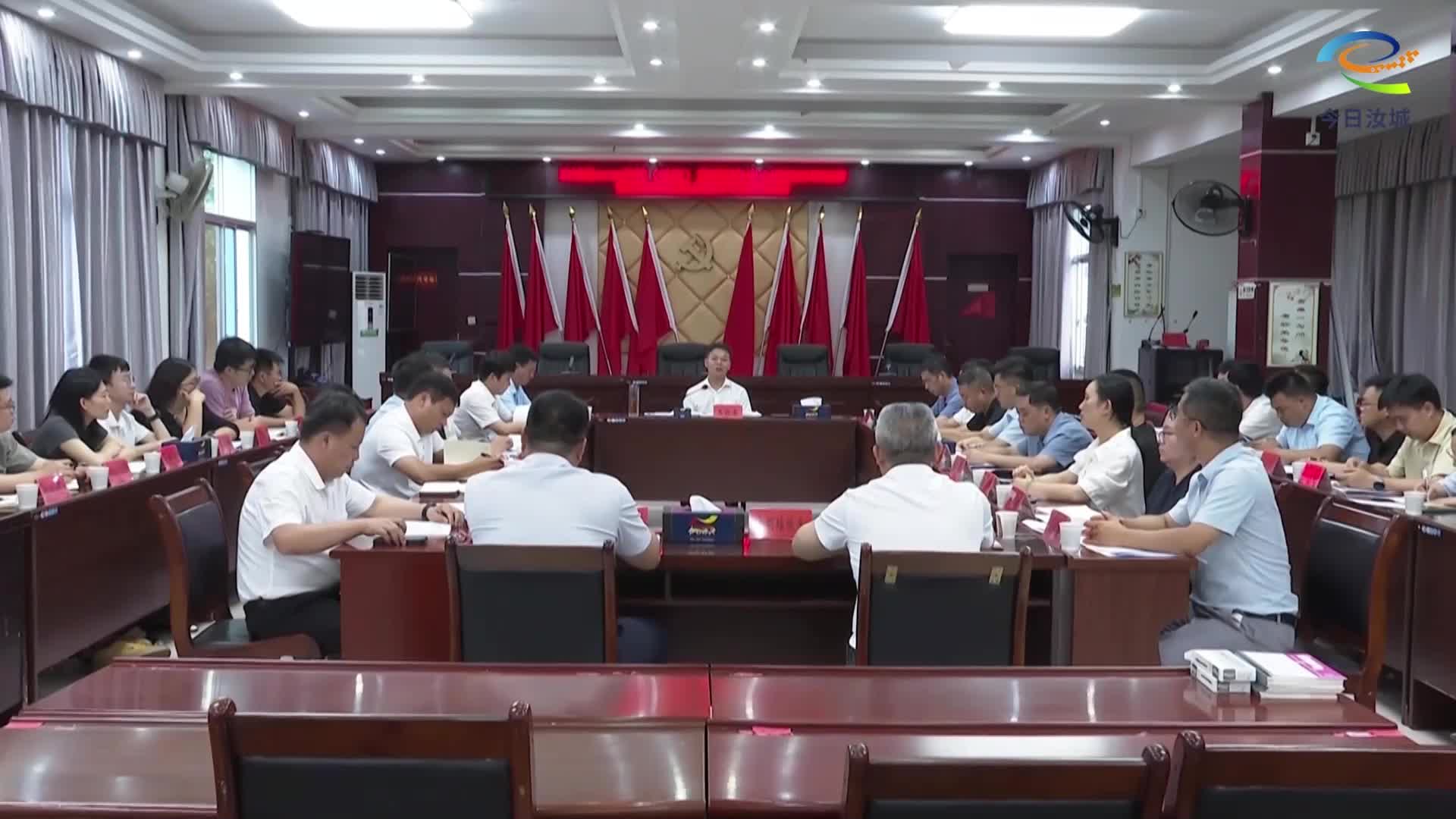 观摩学习找差距 攻坚提质强堡垒