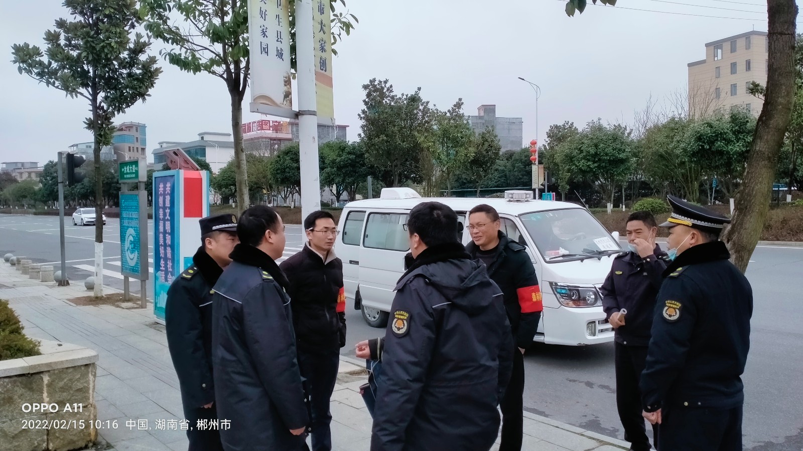 卢阳镇开展打击燃放“孔明灯”专项行动