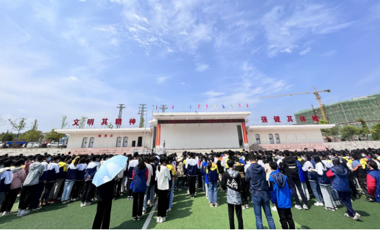 国防教育进校园 同心共筑强国梦——汝城县第七中学国防教育驻校开营仪式