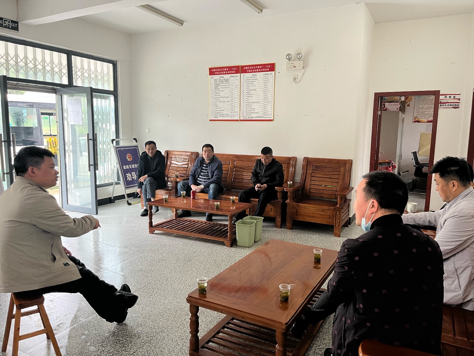 汝城县道路运输服务中心开展农村道路客运通行条件考察