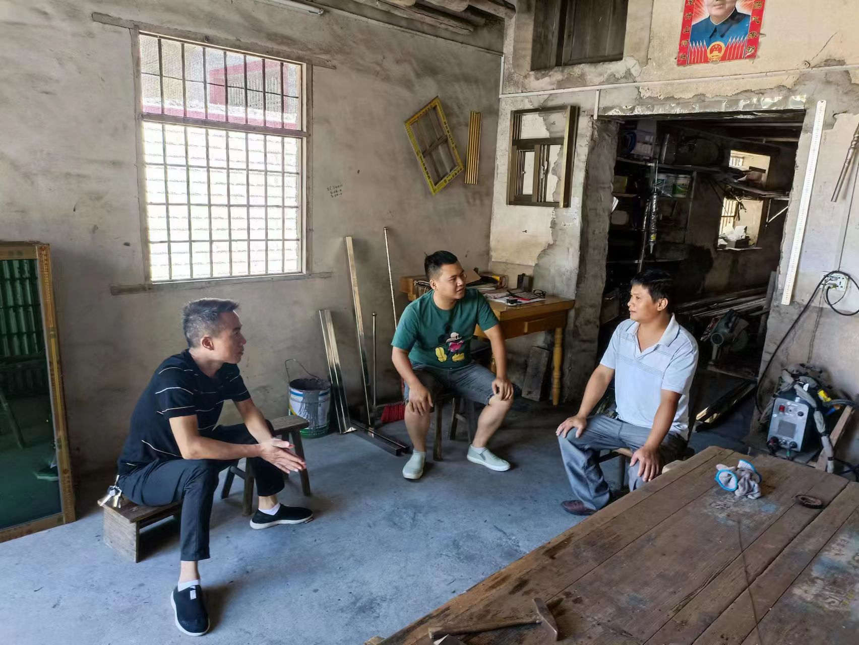 卢阳镇：主动作为亮身份  化解信访矛盾