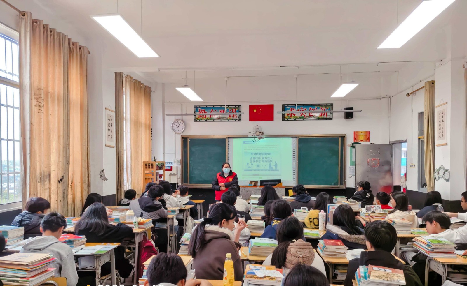 结核筛查进校园 守护学子健康成长